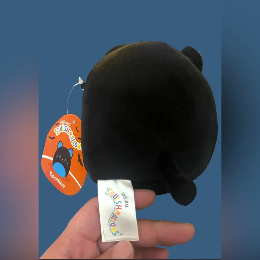 *new* Eponine Black Cat 5”Squishmallow
